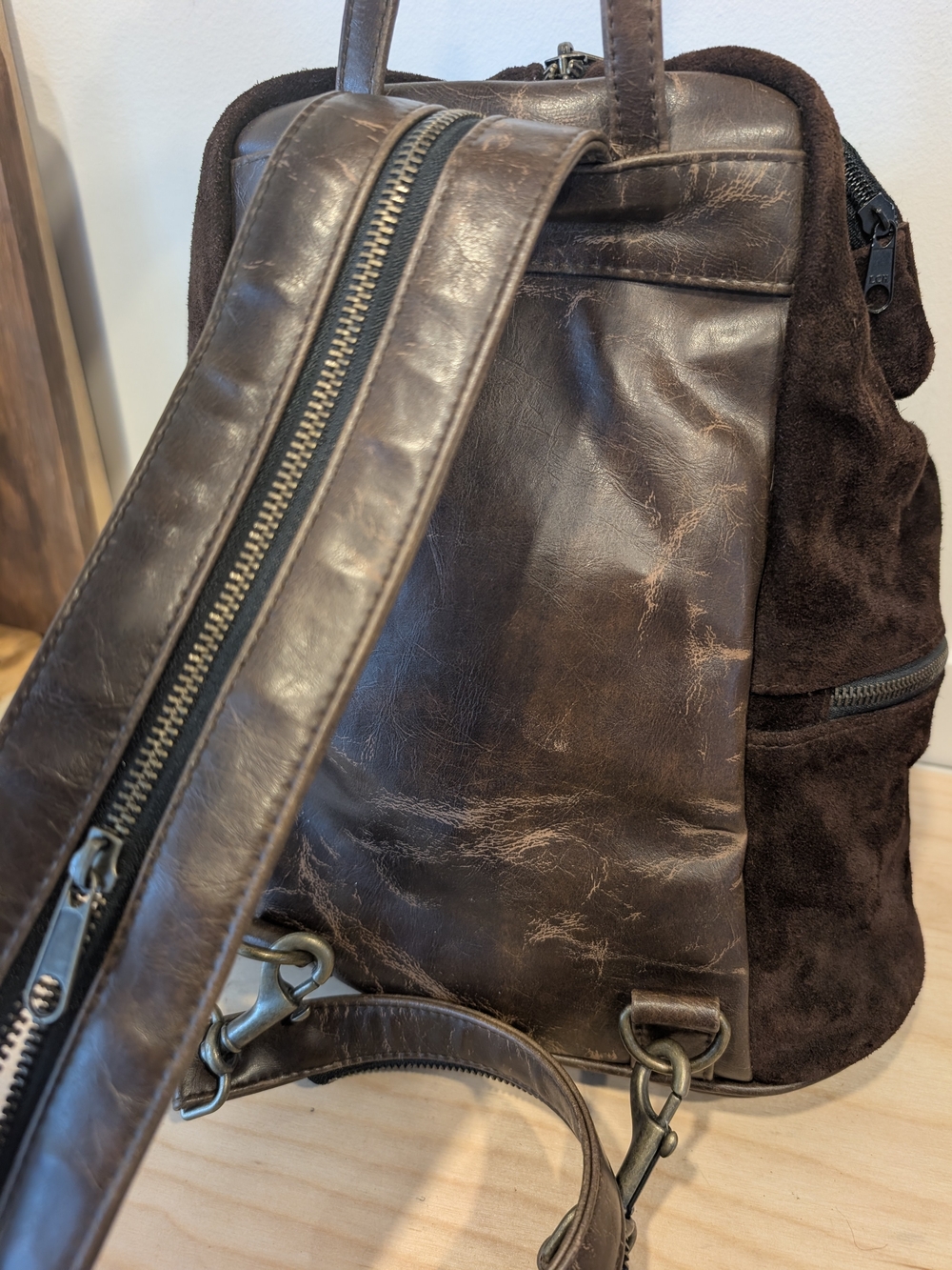 VTG Jeanne Lottie Canada Suede & Leather Convertible Backpack | Rare Slouchy Bag - Picture 7 of 16